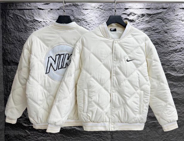Chaqueta Parka Negra